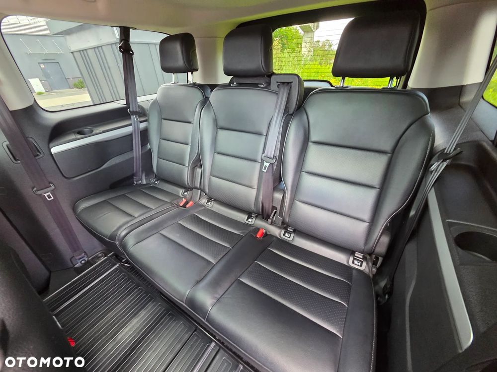 Toyota ProAce Kombi D-4D Long 2,8t - 32
