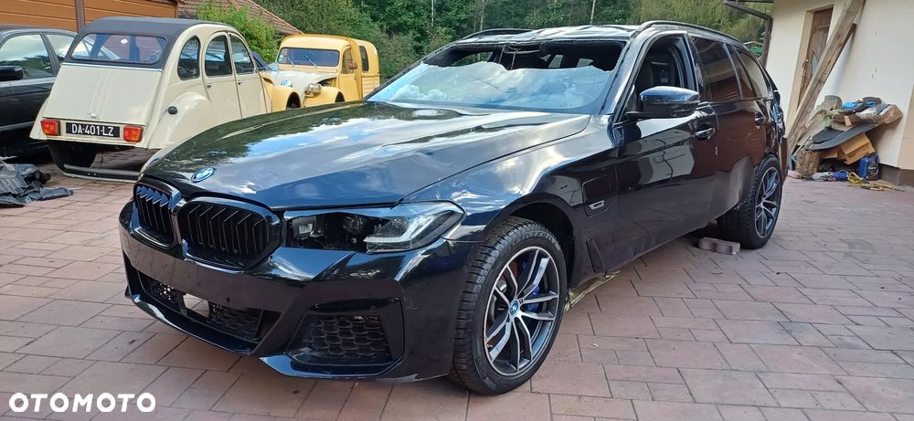 BMW Seria 5 530e xDrive - 17