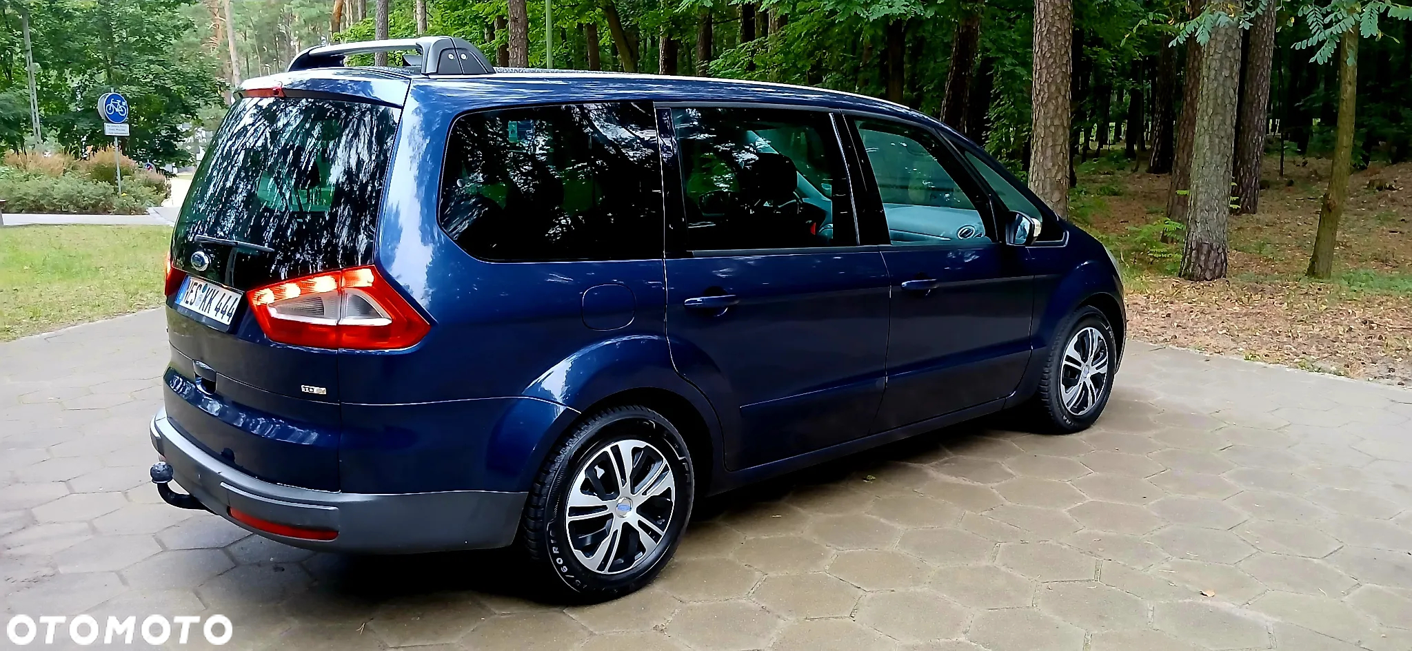 Ford Galaxy 2.0 TDCi Ghia - 8