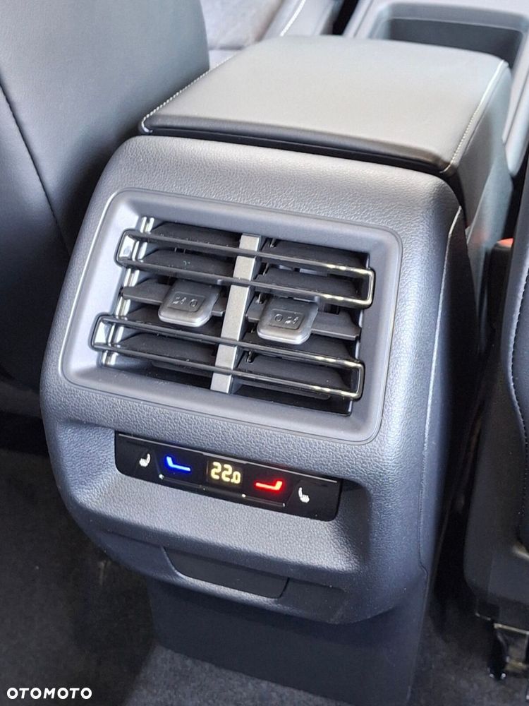 Volkswagen Tiguan 1.5 eTSI Life Plus DSG - 22