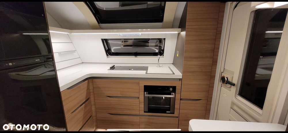 Adria Alpina 753 HK - 17