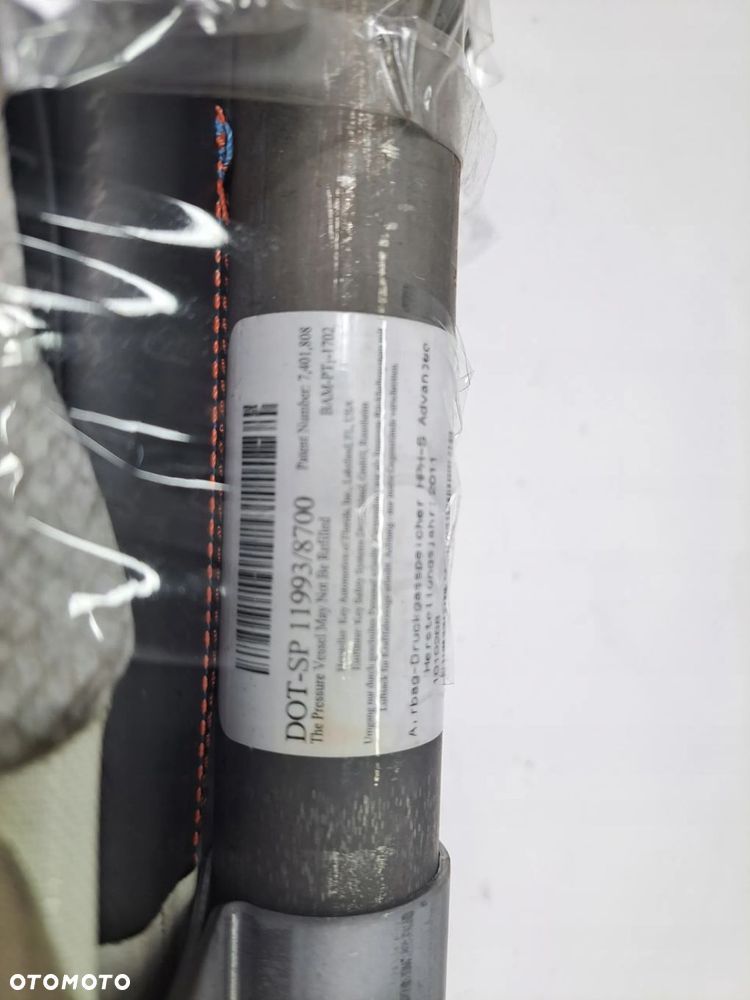 CHRYSLER 300C LANCIA THEMA KURTYNA PRAWA - 4