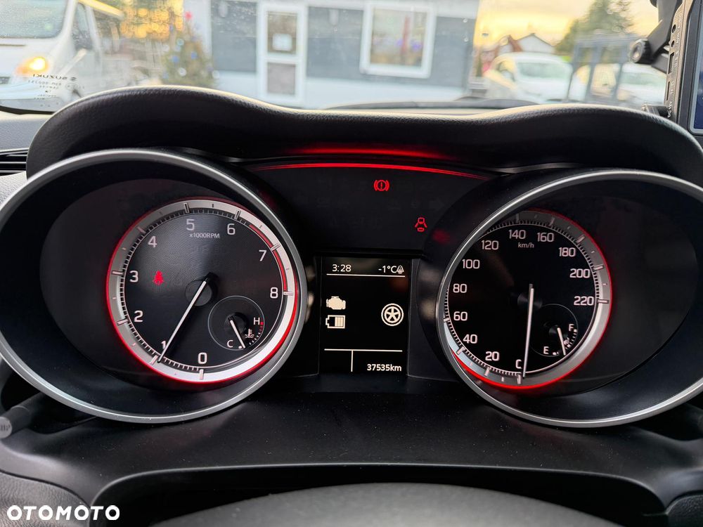 Suzuki Swift 1.2 Dualjet SHVS Premium - 24