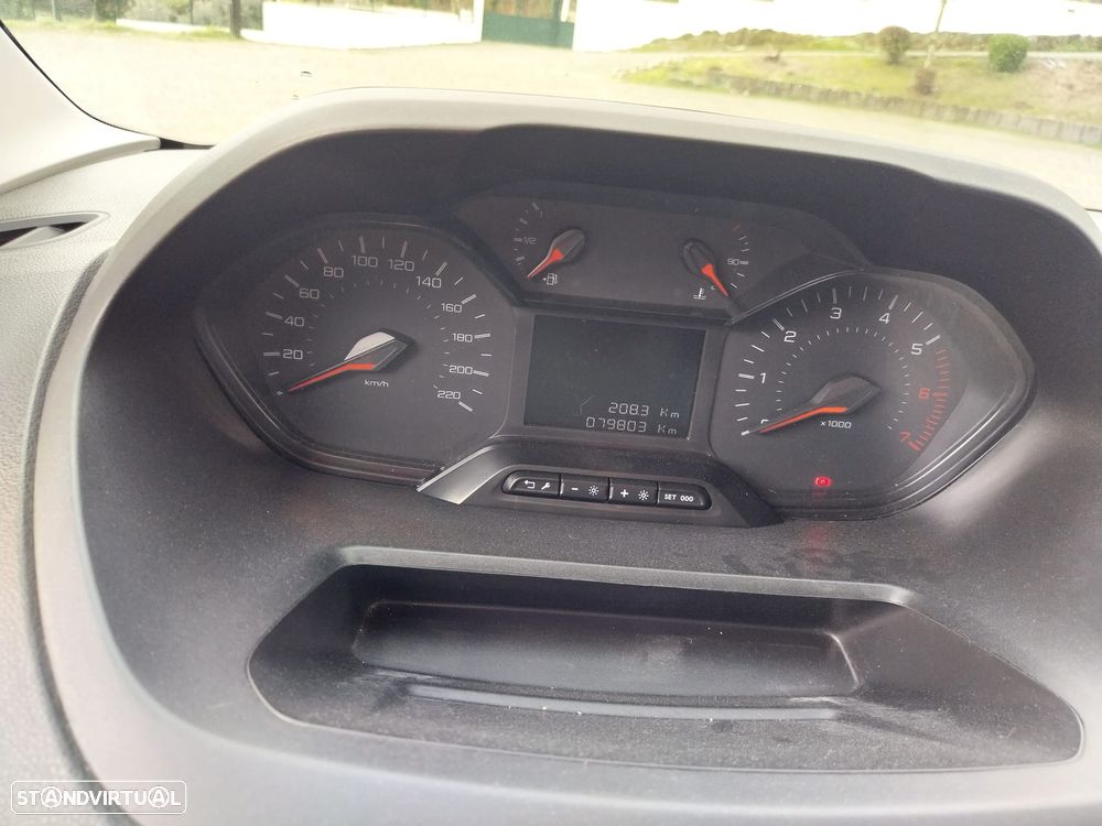 Peugeot Partner longa - 8