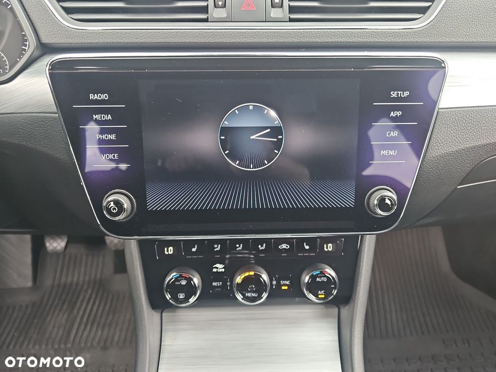 Skoda Superb - 16