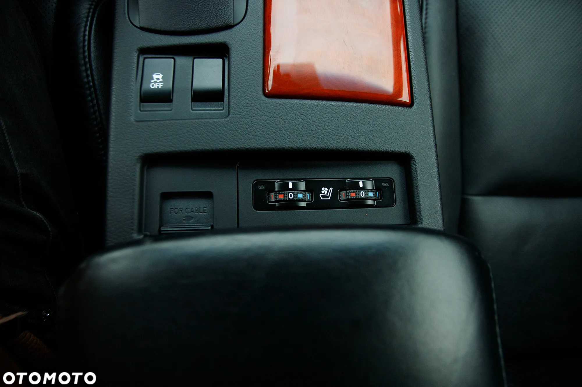 Lexus RX 450h Prestige - 28