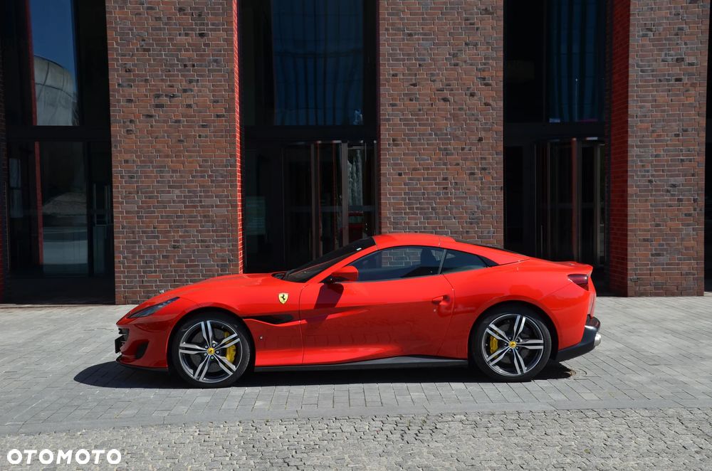 Ferrari Portofino - 9