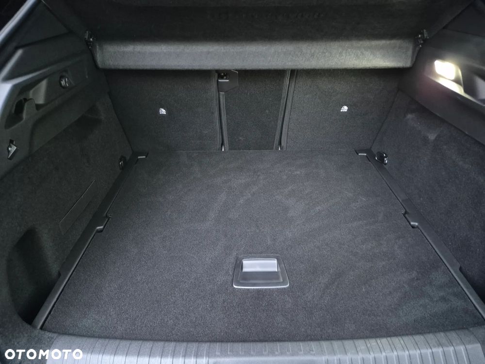 Peugeot 3008 195 e-DSC7 GT EXCLUSIVE - 32