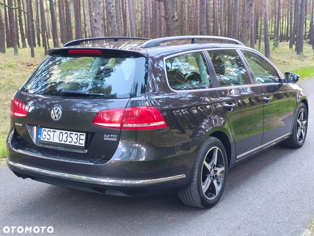 Volkswagen Passat - 20
