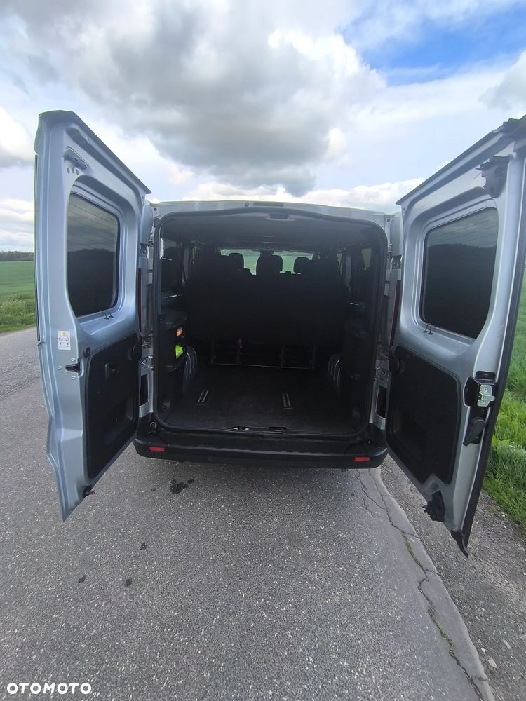 Renault Trafic 2.0 dCi - 8
