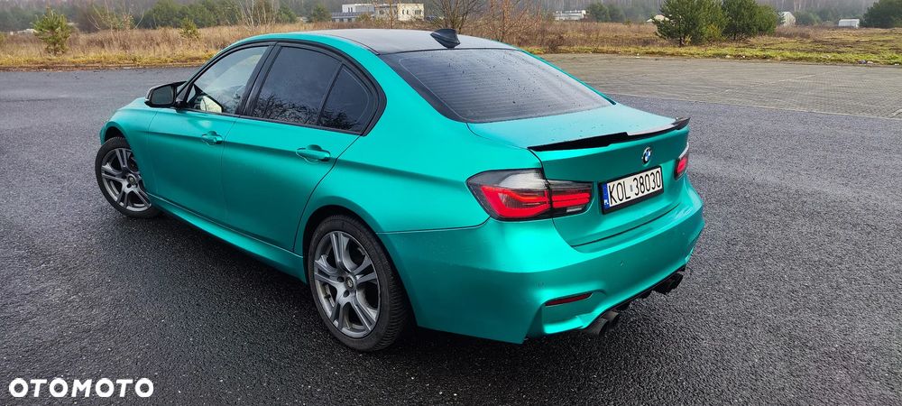 BMW Seria 3 320i Sport Line - 3