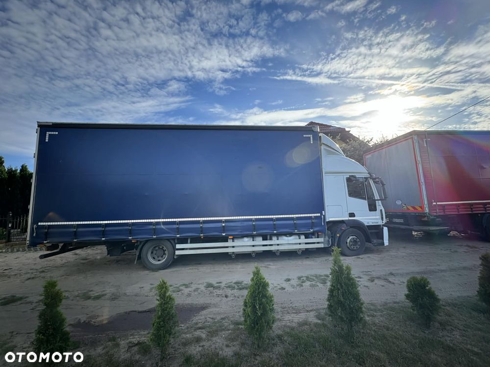 Iveco EUROCARGO - 4