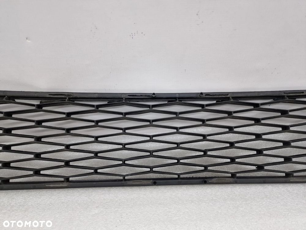 SEAT TOLEDO 4 IV 6JA 11- KRATKA ŚRODKOWA ZDERZAKA PRZEDNIEGO PRZÓD , NR 6JA853677 , NR AUKCJI KR373 - 11
