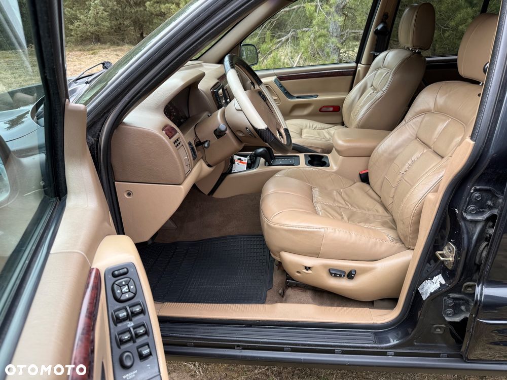 Jeep Grand Cherokee - 9