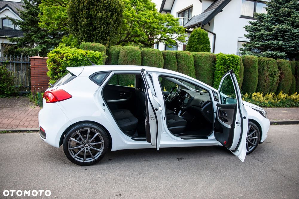 Kia Ceed 1.4 CVVT Vision - 16