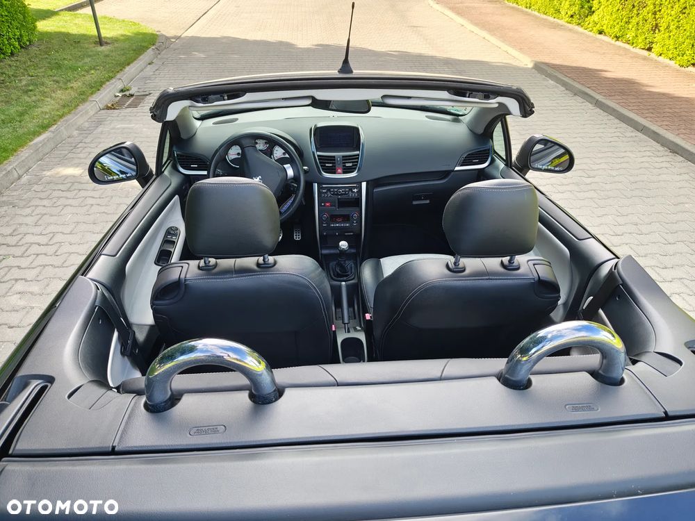 Peugeot 207 CC 120 VTi Roland Garros - 6