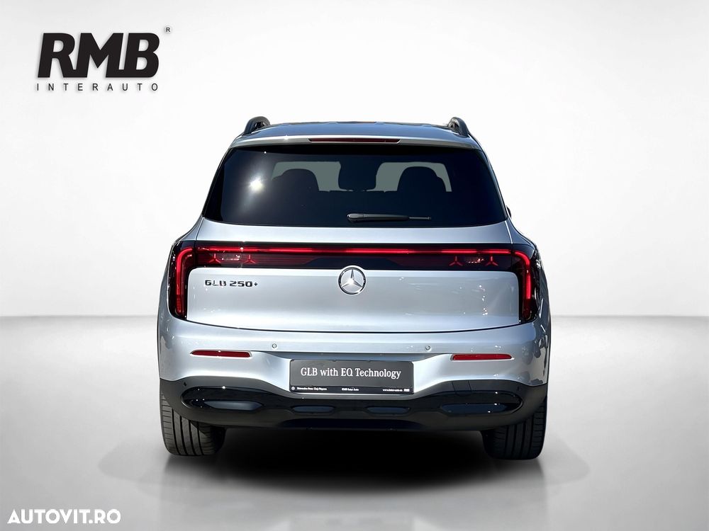 Mercedes-Benz GLB 250+ EV - 4