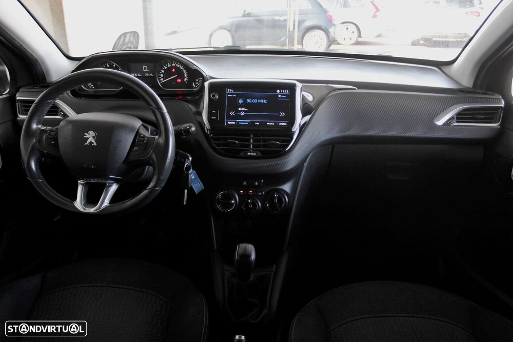 Peugeot 208 1.2 PureTech Style - 22