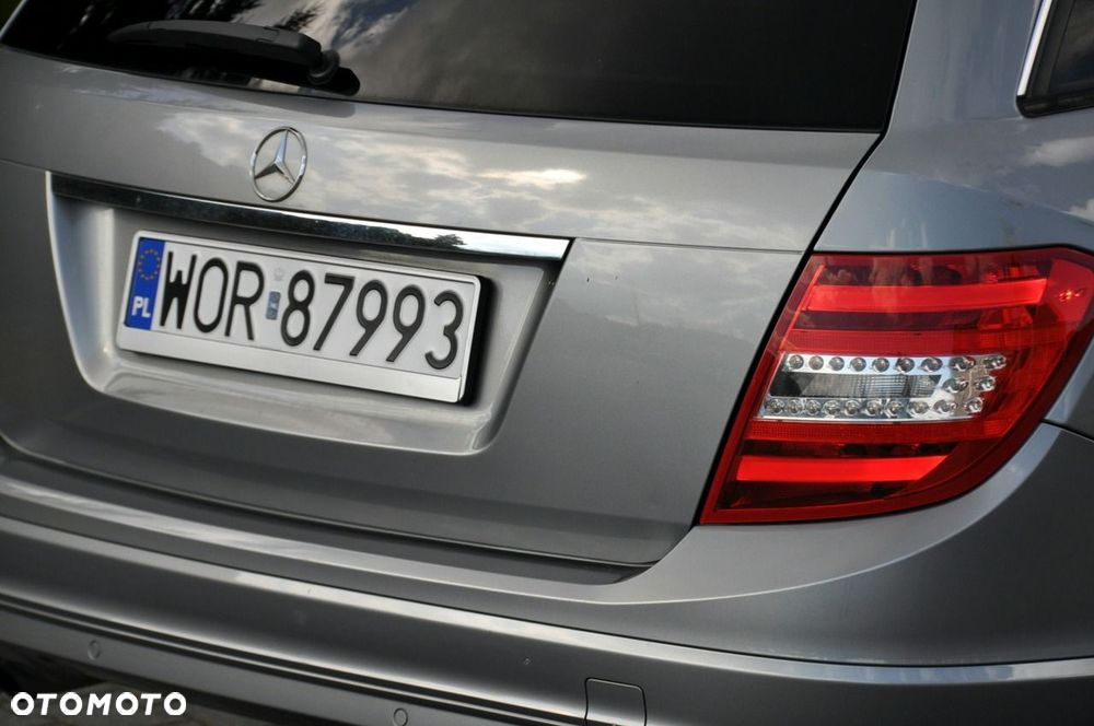 Mercedes-Benz Klasa C - 16