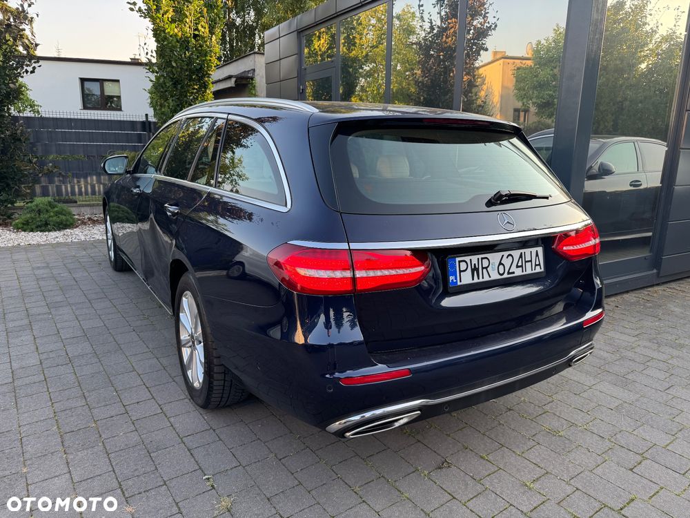 Mercedes-Benz Klasa E 250 Avantgarde - 9
