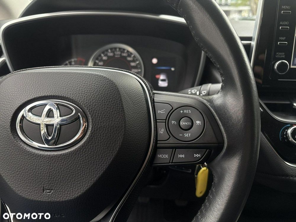 Toyota Corolla - 22