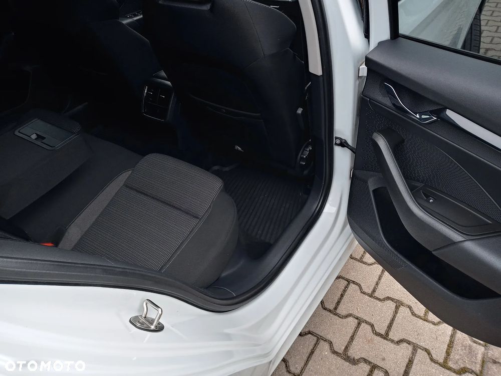 Skoda Octavia 1.5 TSI GPF ACT Ambition - 29