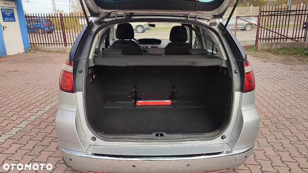 Citroën C4 Picasso - 6