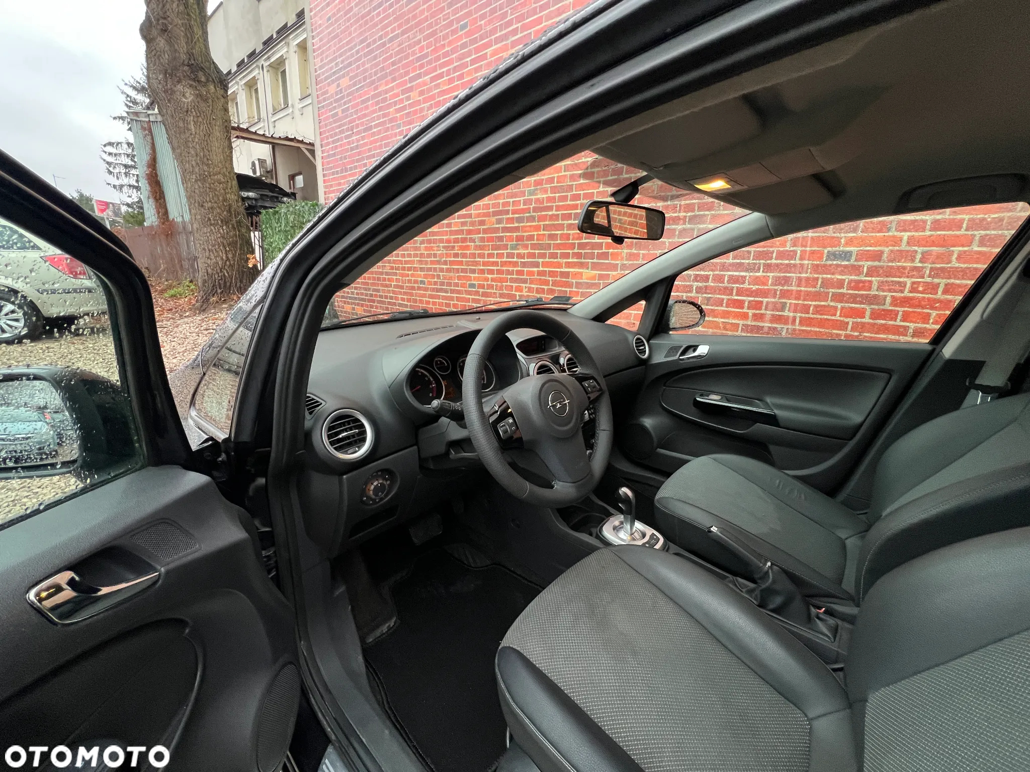 Opel Corsa - 8