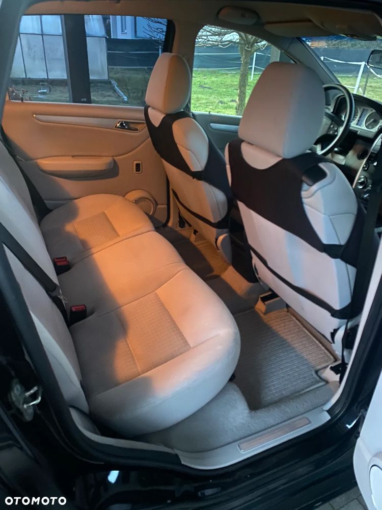 Mercedes-Benz Klasa B 200 CDI Autotronic - 26