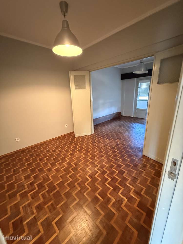 Apartamento com Sótão, Av, Dom João V - Grande imagem: 4/40