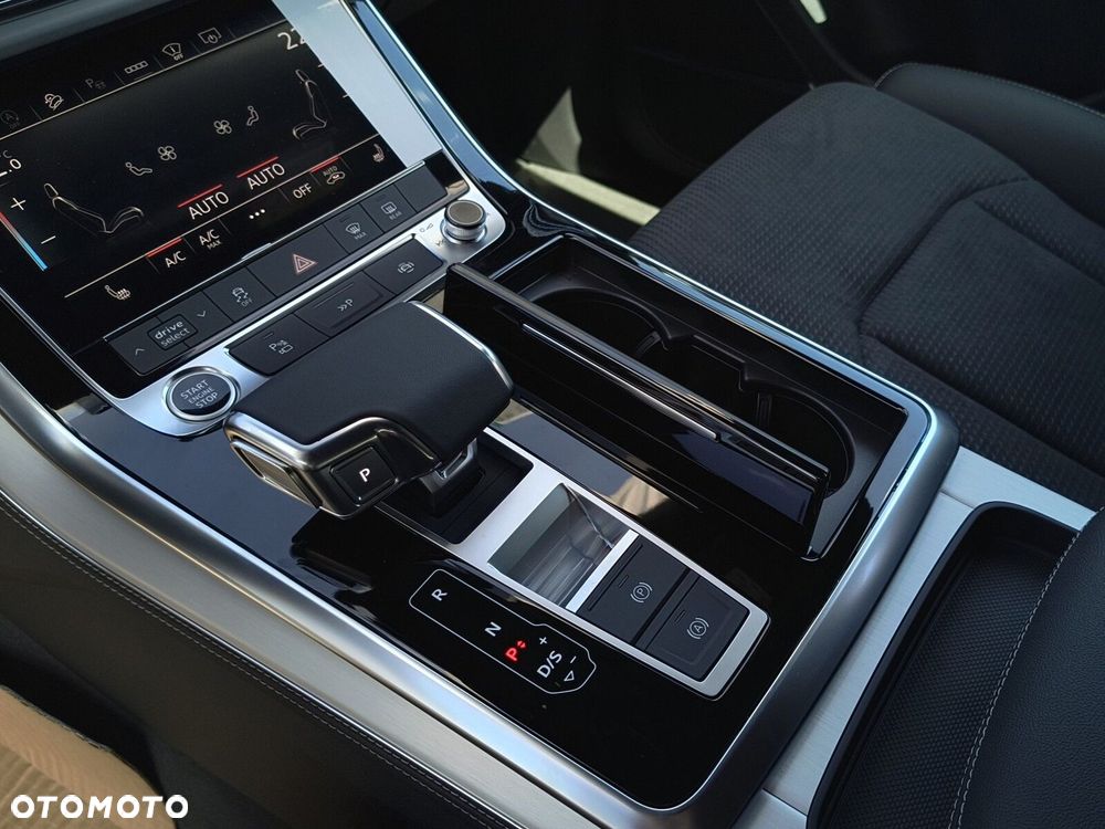 Audi Q8 - 39