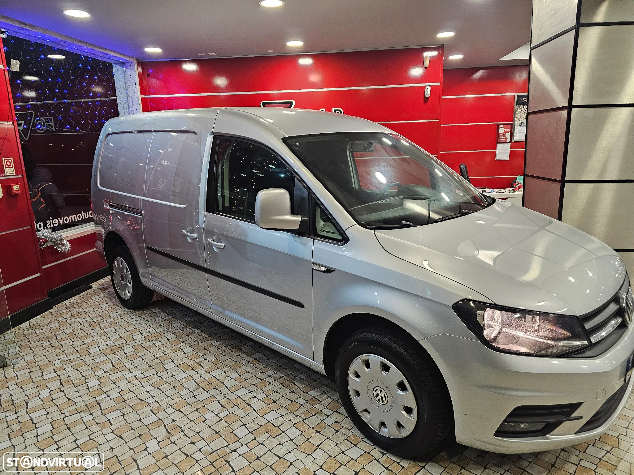 VW Caddy 2.0/ longa c/iva dedutível - 4