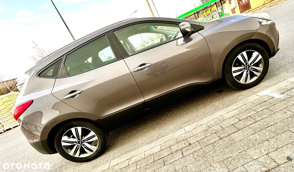 Hyundai ix35 2.0 CRDi 4WD Automatik Premium - 11