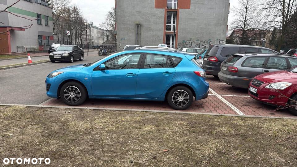 Mazda 3 1.6 Exclusive - 4
