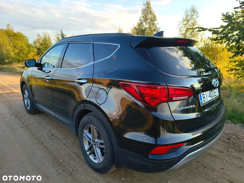 Hyundai Santa Fe - 2
