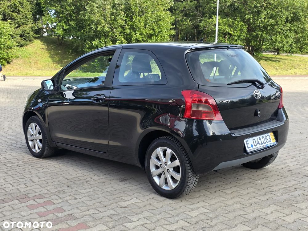 Toyota Yaris 1.3 Luna - 7