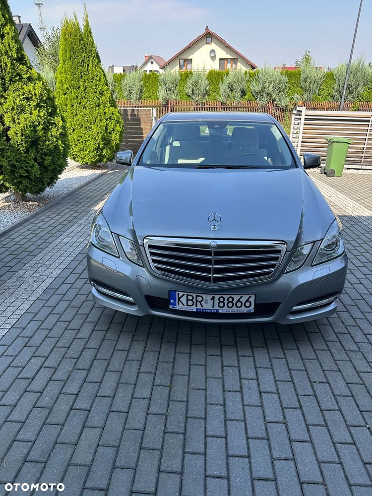 Mercedes-Benz Klasa E 350 4-Matic BlueEff Avantgarde - 6