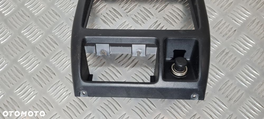 Suzuki Jimny Ramka Radia - 5