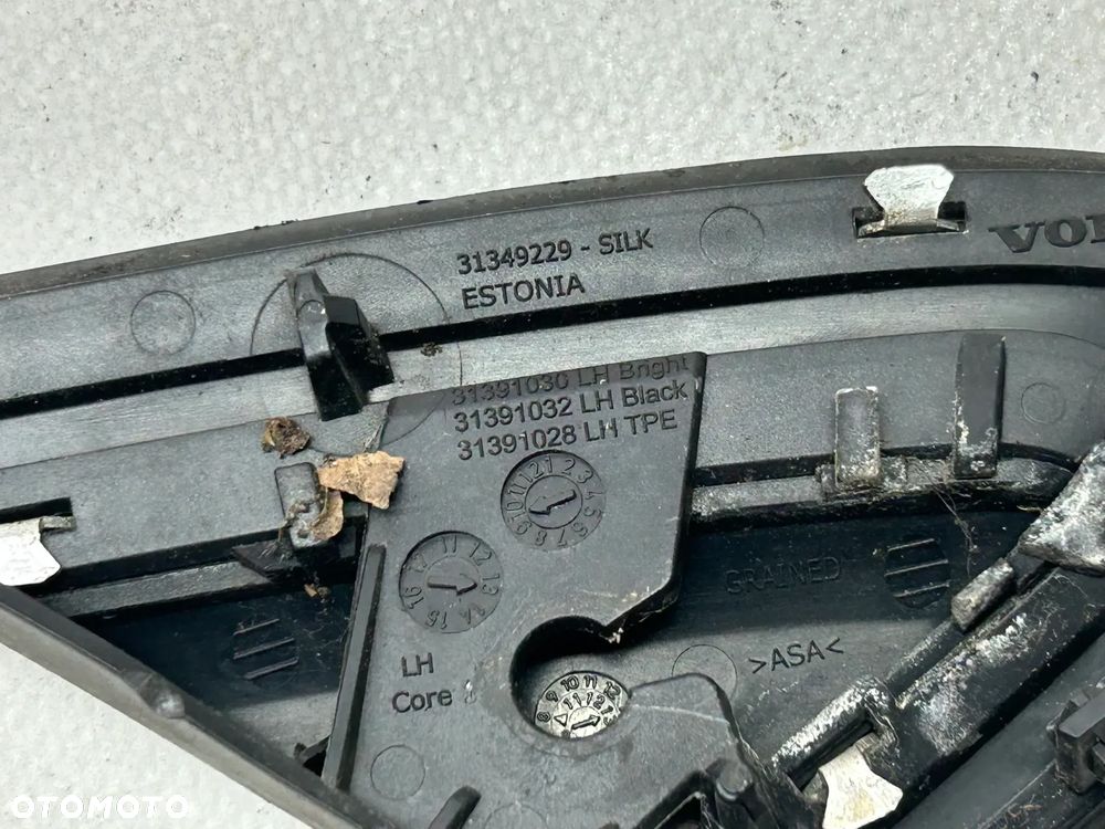 TRÓJKĄT OSŁONA BŁOTNIKA lewa VOLVO V40 II 2012-2018r 31349229 - 4