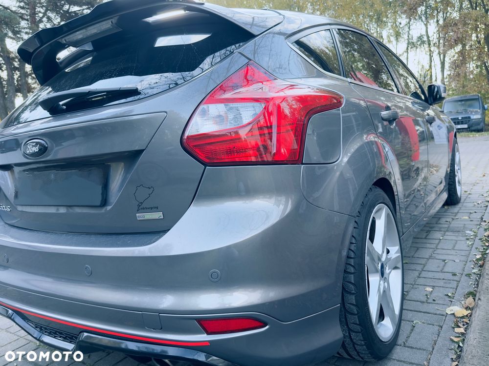Ford Focus 1.6 EcoBoost Titanium - 5