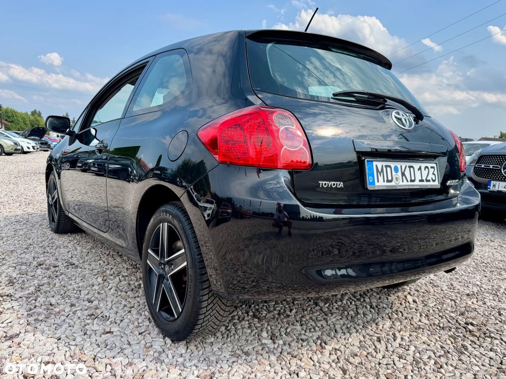 Toyota Auris 1.6 VVT-i Team - 19
