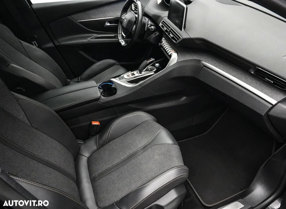 Peugeot 5008 1.2L PureTech EAT8 S&S Allure - 13