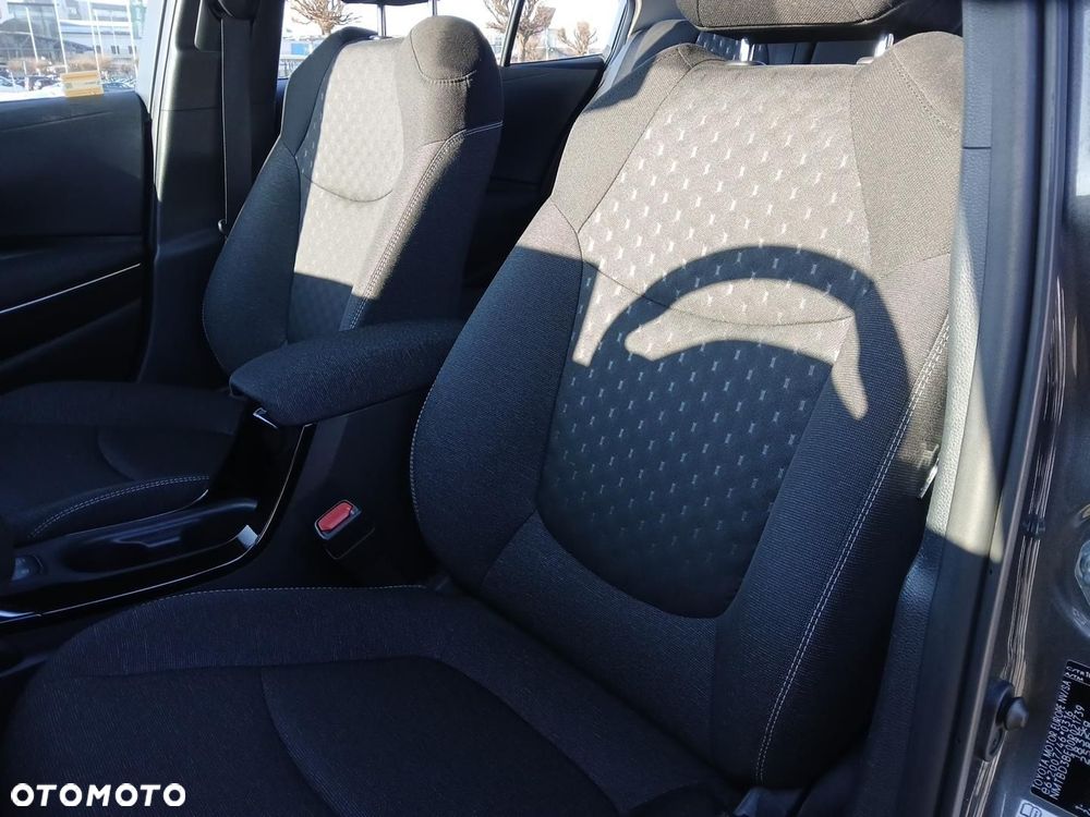 Toyota Corolla 1.8 Hybrid Comfort - 37