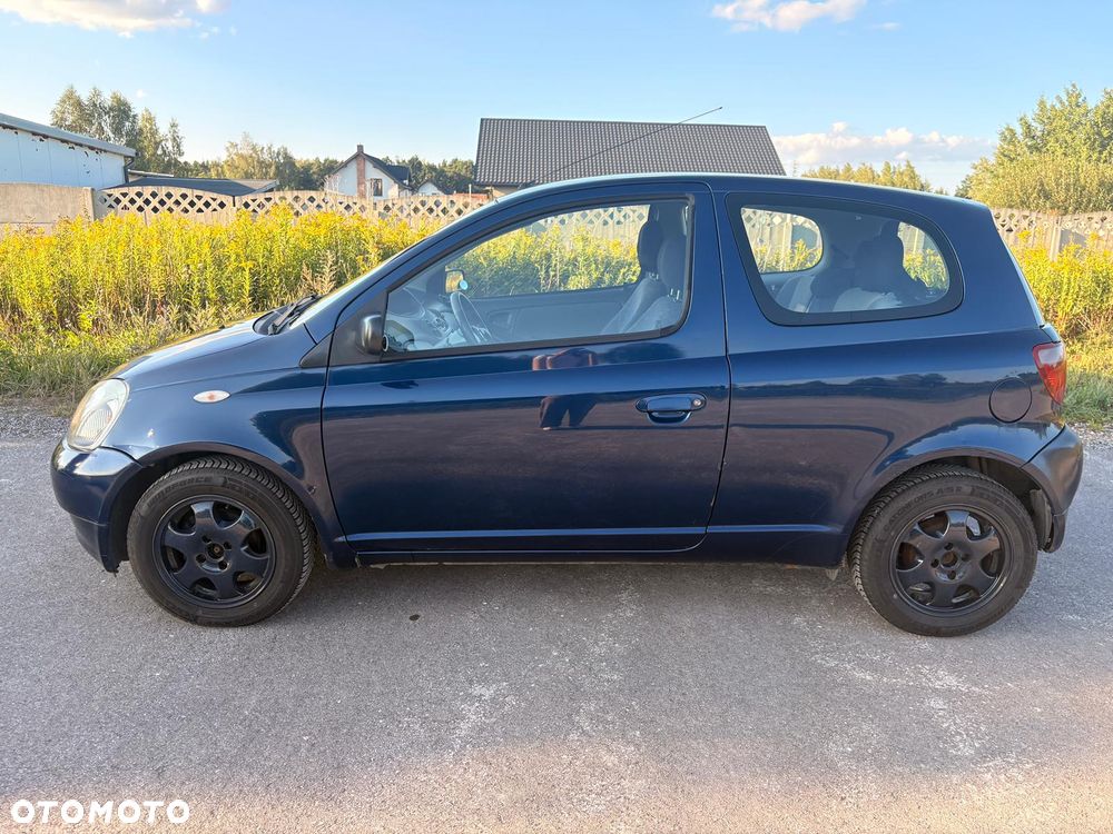 Toyota Yaris - 5