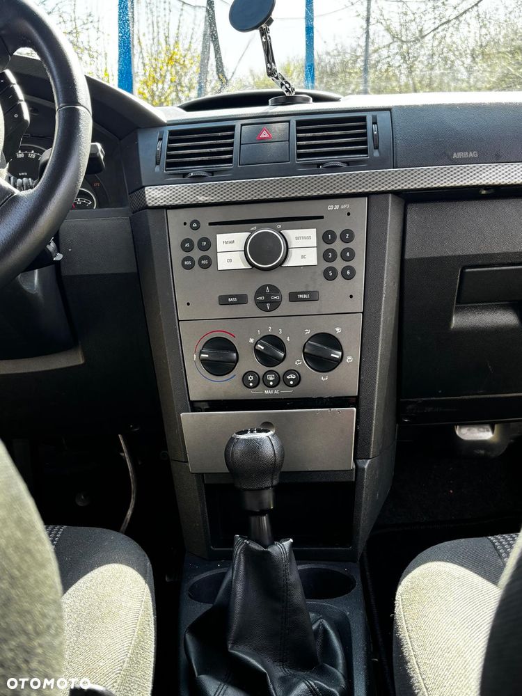 Opel Meriva 1.6 Enjoy - 11