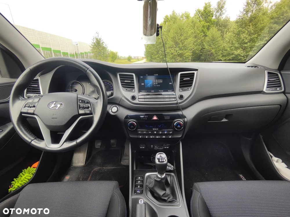 Hyundai Tucson 2.0 CRDI BlueDrive Style 2WD - 7