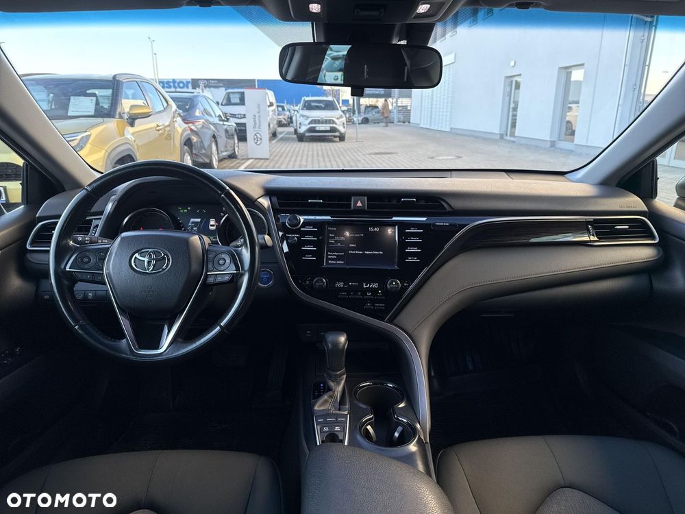 Toyota Camry 2.5 Hybrid Comfort CVT - 9