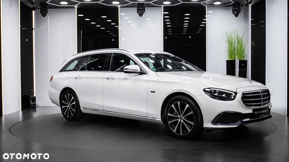 Mercedes-Benz Klasa E 300 de 9G-TRONIC - 9