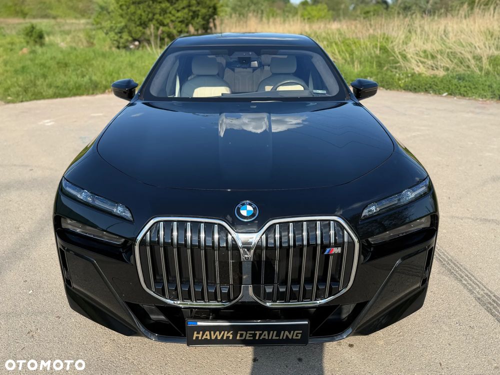 BMW Seria 7 M760e PHEV xDrive sport - 12
