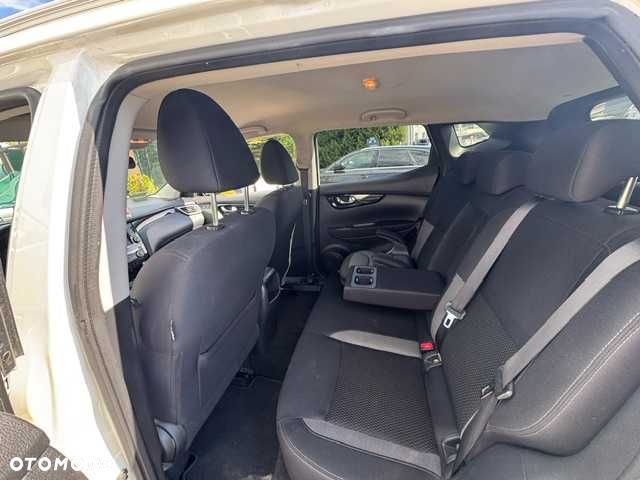Nissan Qashqai - 7